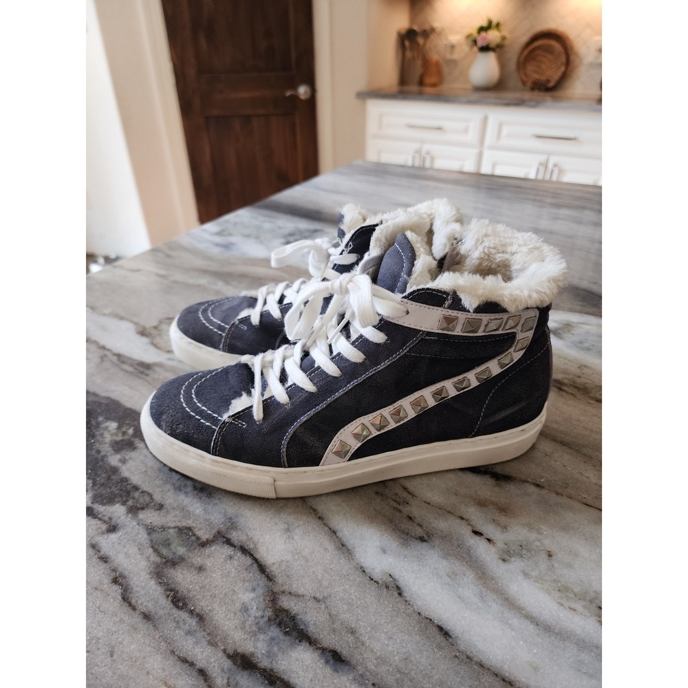 Steve Madden Tracey F Suede High Top Sneakers Womens Size 9 Blue